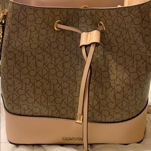 Calvin Klein cross body tote